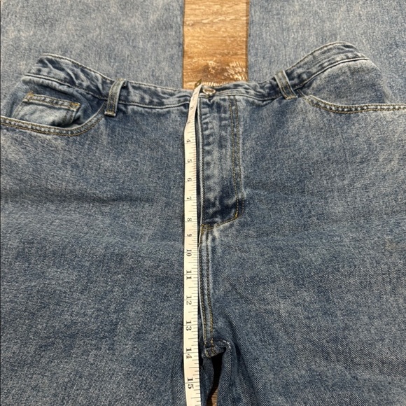 Pretty Little Thing Size 16 Blue Flare Wide Leg Jeans with Vintage Charm - Picture 6 of 11